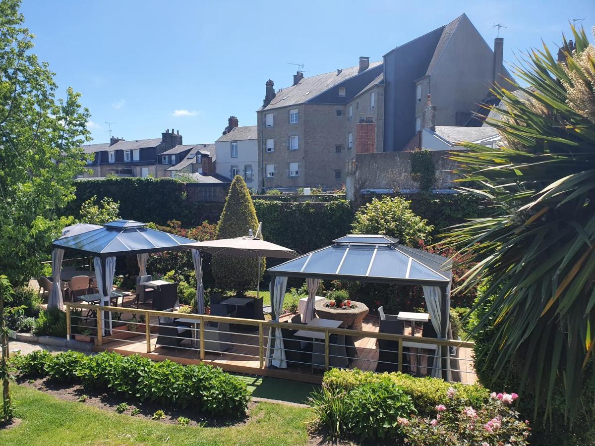 Hotel De La Croix D'Or Avranches Exterior foto