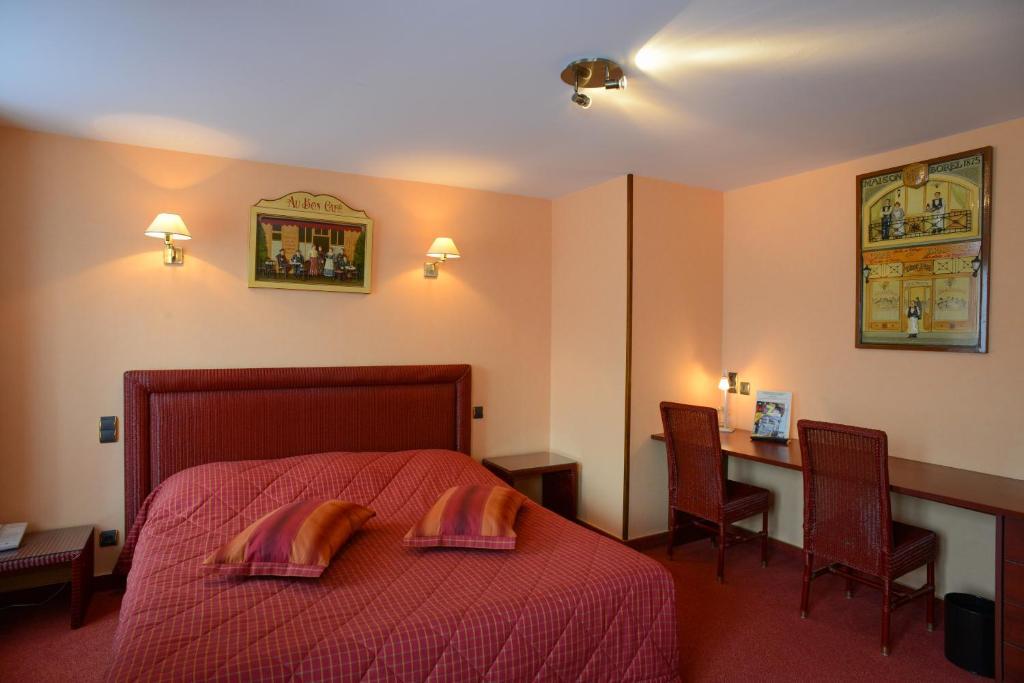 Hotel De La Croix D'Or Avranches Habitación foto